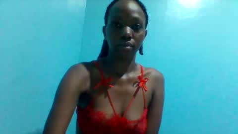 Snapshot of zara_noir21 chatting on May 23, 1:59 pm Zara Noir Wants You online show from May 23, 1:59 pm