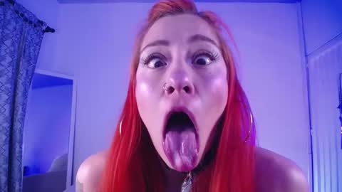 Snapshot of zaracollinx chatting on February 13, 4:30 am Zara online show from February 13, 4:30 am