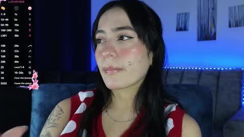 Snapshot of zaradames_ chatting on October 18, 2:36 am zaradames_ online show from October 18, 2:36 am