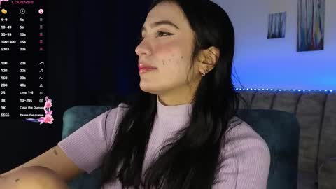 Snapshot of zaradames_ chatting on October 20, 4:35 am zaradames_ online show from October 20, 4:35 am