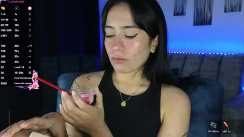 Snapshot of zaradames_ chatting on November 11, 4:34 am zaradames_ online show from November 11, 4:34 am