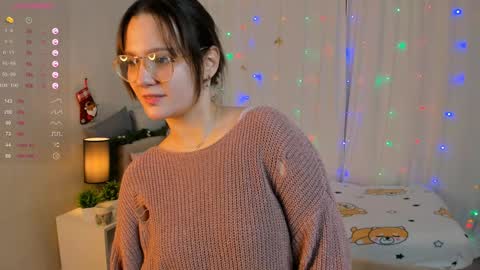 Vina Rini online show from February 3, 5:24 pm