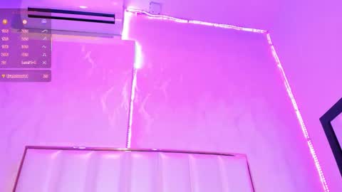 Snapshot of zarahfoster chatting on November 25, 5:46 pm online show from November 25, 5:46 pm