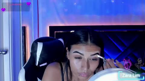 Snapshot of zaralim chatting on November 30, 9:41 pm Zara Lim online show from November 30, 9:41 pm