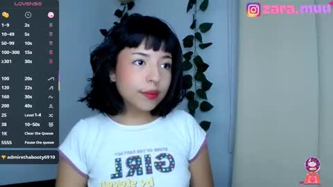 Snapshot of zaramuley chatting on February 23, 12:19 am Zara muley online show from February 23, 12:19 am