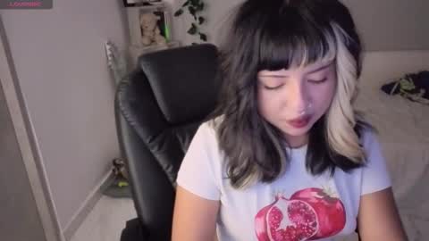 Snapshot of zaramuley chatting on October 31, 5:52 am Zara muley online show from October 31, 5:52 am