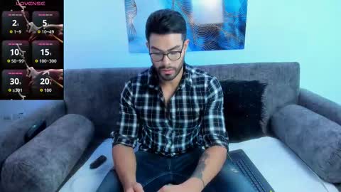 Zarek online show from October 13, 7:25 pm