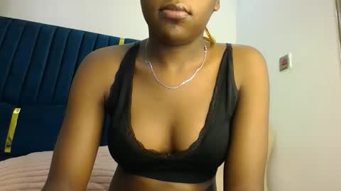 zariah online show from March 6, 7:21 pm