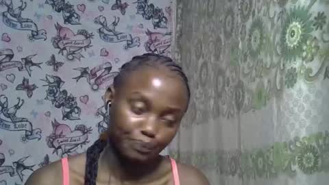 zarinamarlin online show from May 26, 9:33 pm