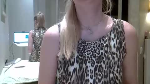 Zarina Swift online show from January 9, 4:30 am