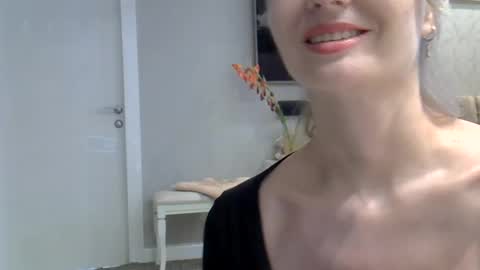Zarina Swift online show from August 8, 8:16 am