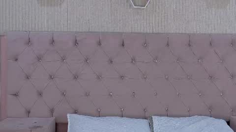 Zarina Waynne online show from July 24, 3:21 pm