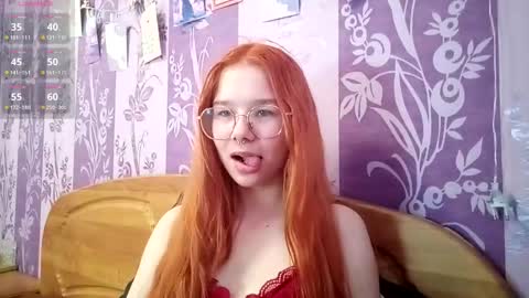 Snapshot of zarlefinowist chatting on March 11, 3:34 am Adelia online show from March 11, 3:34 am