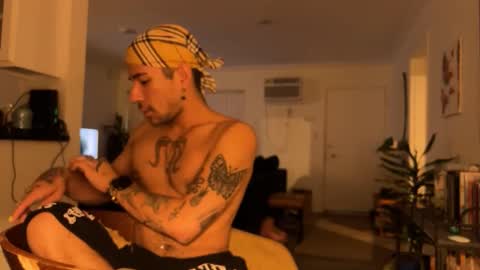 zayden online show from November 10, 1:48 am