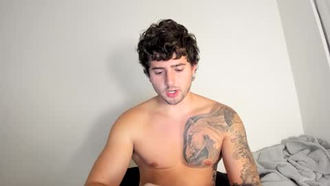 Snapshot of zaylanez chatting on January 15, 7:15 am Zay lanez online show from January 15, 7:15 am