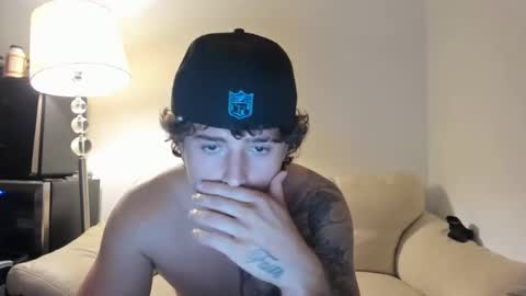 Snapshot of zaylanez chatting on March 12, 3:13 am Zay lanez online show from March 12, 3:13 am