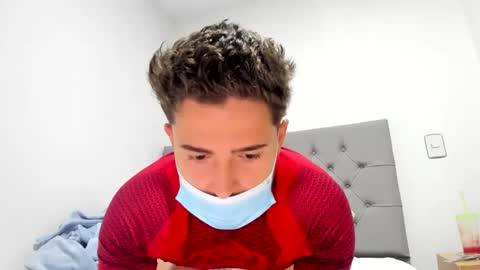 Snapshot of zaylanez chatting on October 22, 2:56 am Zay lanez online show from October 22, 2:56 am