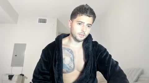 Snapshot of zaylanez chatting on January 16, 4:27 am Zay lanez online show from January 16, 4:27 am