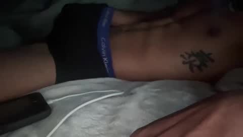 Snapshot of zayy20 chatting on February 13, 2:52 pm zay online show from February 13, 2:52 pm