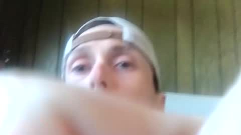 Snapshot of zboyz3 chatting on April 13, 8:36 pm zboyz3 online show from April 13, 8:36 pm