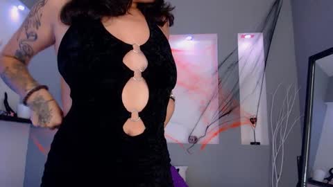 Karolyne online show from October 19, 1:45 pm