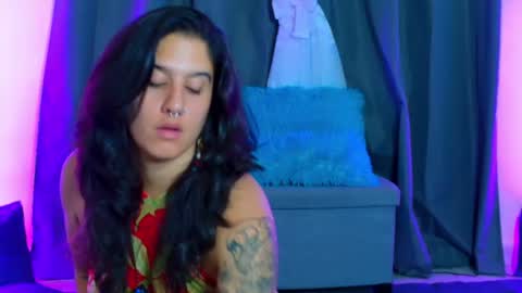 Karolyne online show from June 17, 10:10 pm