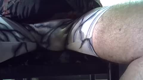 Snapshot of zefbsmmkdwdj chatting on April 7, 5:35 pm Sergio online show from April 7, 5:35 pm