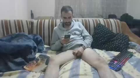 Snapshot of zehlekar chatting on February 10, 4:47 pm zehlekar online show from February 10, 4:47 pm