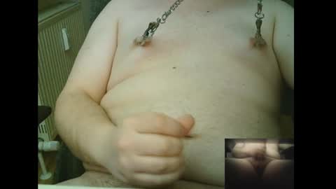 Snapshot of zeigfreudig_ chatting on January 30, 7:04 pm zeigfreudig_ online show from January 30, 7:04 pm
