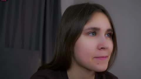 Emilia online show from January 11, 9:09 pm