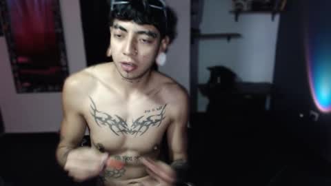 Snapshot of zeldrissss chatting on January 17, 3:28 pm Zeldris online show from January 17, 3:28 pm