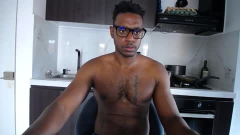 Snapshot of zemanek chatting on February 22, 8:18 pm Jhon online show from February 22, 8:18 pm