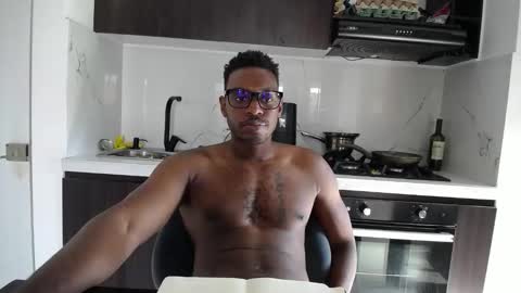 Snapshot of zemanek chatting on February 26, 8:19 pm Jhon online show from February 26, 8:19 pm