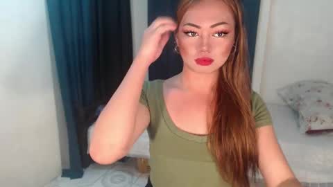 zemi_max online show from December 15, 1:32 am