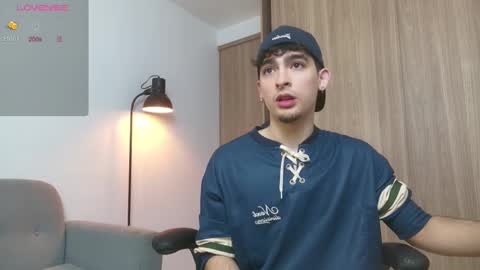 Zenn online show from February 17, 1:32 pm