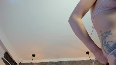 Snapshot of zephyra_angels1 chatting on December 17, 3:01 am ZEPHYRA ANGELS online show from December 17, 3:01 am