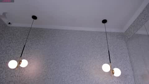 Snapshot of zephyra_angels1 chatting on December 22, 4:09 am ZEPHYRA ANGELS online show from December 22, 4:09 am