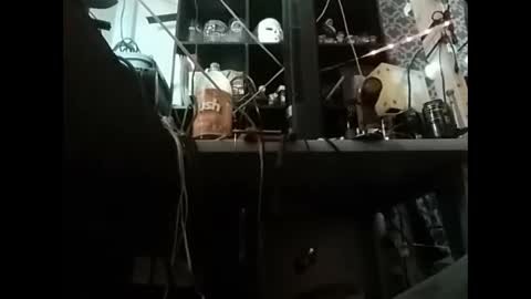 Snapshot of zeroandhero chatting on December 13, 1:12 pm zero online show from December 13, 1:12 pm