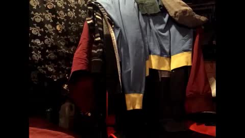 Snapshot of zeroandhero chatting on January 13, 1:28 pm zero online show from January 13, 1:28 pm