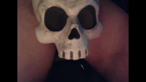 Snapshot of zeroandhero chatting on February 1, 11:54 am zero online show from February 1, 11:54 am