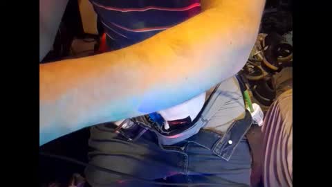 Snapshot of zeroandhero chatting on September 25, 7:17 pm zero online show from September 25, 7:17 pm