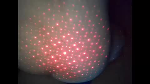 Snapshot of zeroandhero chatting on October 12, 2:16 pm zero online show from October 12, 2:16 pm