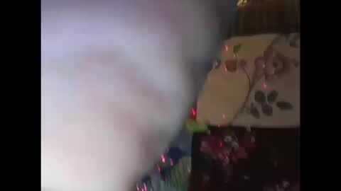 Snapshot of zeroandhero chatting on October 14, 1:34 pm zero online show from October 14, 1:34 pm