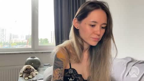 silly willy online show from July 28, 8:21 am