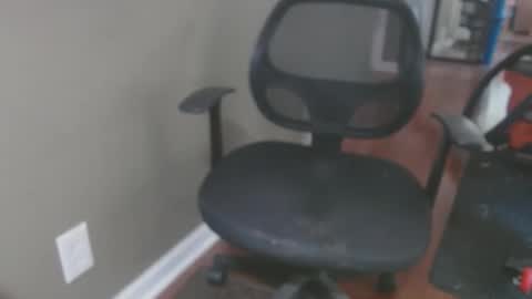 bambi cumslut online show from April 19, 2:49 pm