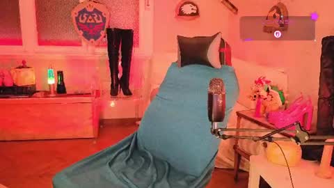 Snapshot of zesty_peach chatting on June 29, 4:29 pm zesty_peach online show from June 29, 4:29 pm