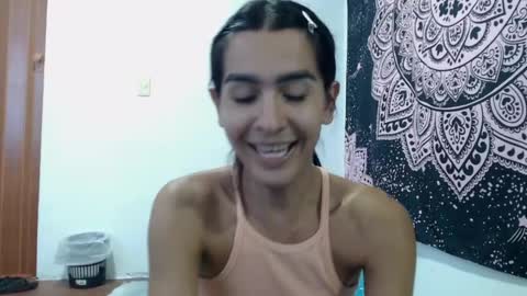 zeus693769 online show from June 17, 9:38 pm