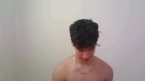 zeus_183 online show from November 8, 1:55 pm