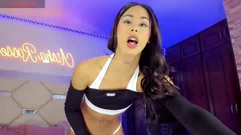 Aisha Alejandra Rosse Deus  online show from January 21, 5:16 am