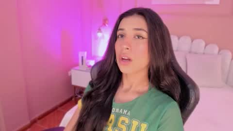 ZIA online show from November 19, 6:52 pm